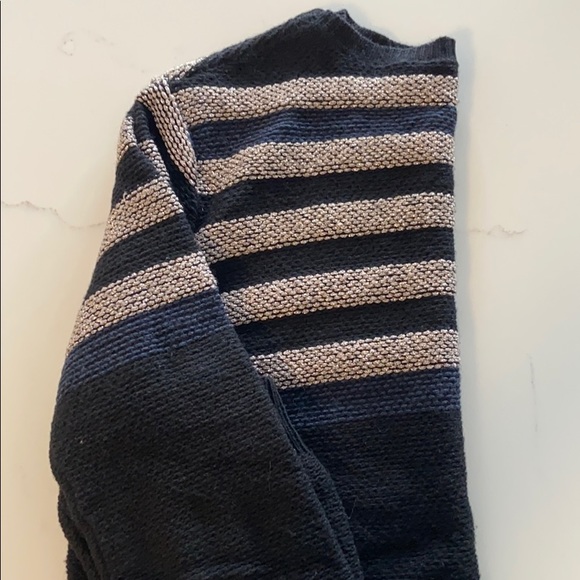 BCBG MAXAZRIA sweater - Picture 5 of 5